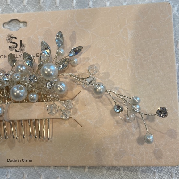 Hair comb with pearls and “diamond” crystals with silver color NEW, bendable - Picture 5 of 10